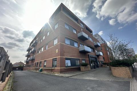 2 bedroom flat for sale, Slough,  Berkshire,  SL1