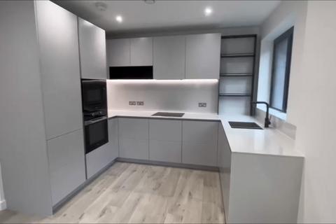 2 bedroom flat to rent, Anax Street, London N4