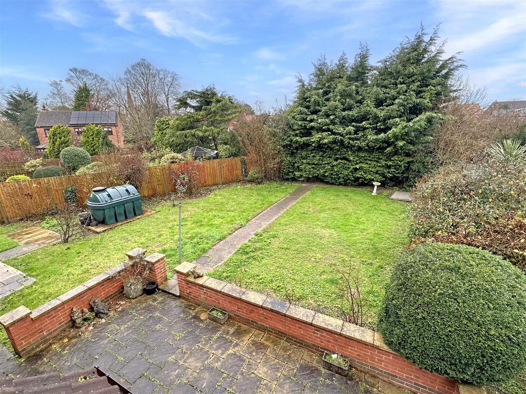 Generous Rear Garden 438