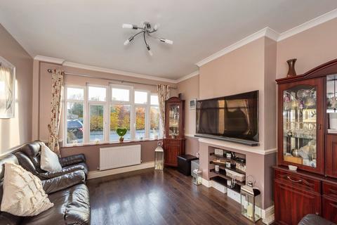 4 bedroom semi-detached house for sale, Barrington Road, Bexleyheath, DA7