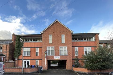 1 bedroom apartment to rent, Barons Court, Burton-On-Trent