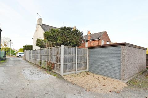 3 bedroom semi-detached house for sale, Lockoford Lane, Chesterfield, Derbyshire, S41 7JA