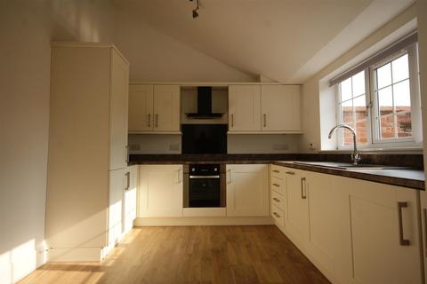 2 bedroom barn conversion to rent, Lincoln Lane, Thorpe-on-the-hill