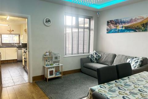 112 Repton Avenue, Oldham, OL8 4JD