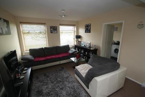 1 bedroom flat to rent, Croft Park, Menston, Ilkley, West Yorkshire, UK, LS29