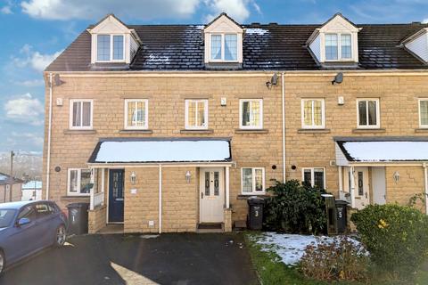 3 bedroom townhouse for sale, BRAMBLE CLOSE, HALIFAX HX3