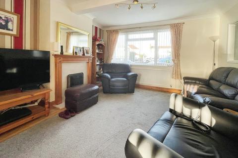 3 bedroom semi-detached house for sale, The Moors, Kidlington, OX5