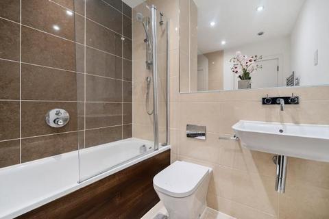 2 bedroom end of terrace house for sale, Kennet Island,  Reading,  RG2