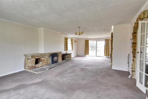 4 bedroom detached bungalow for sale, Main Street, Beckley, Rye