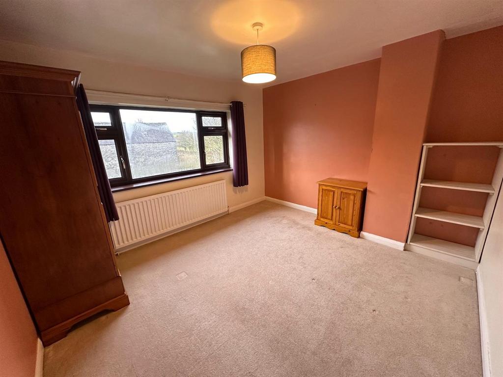 Master Bedroom.jpg