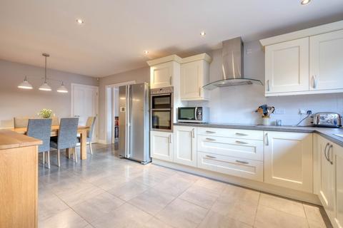 12a Burman Close, Shirley, Solihull, B90 2DR