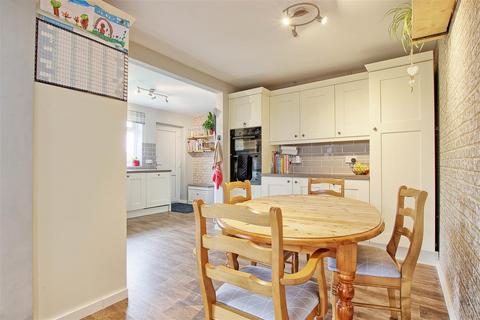 4 bedroom detached bungalow for sale, Sheldricks Road, Isleham, Ely