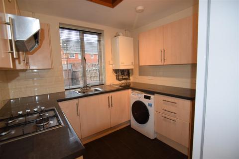 3 bedroom terraced house to rent, Tachbrook Road, Leamington Spa