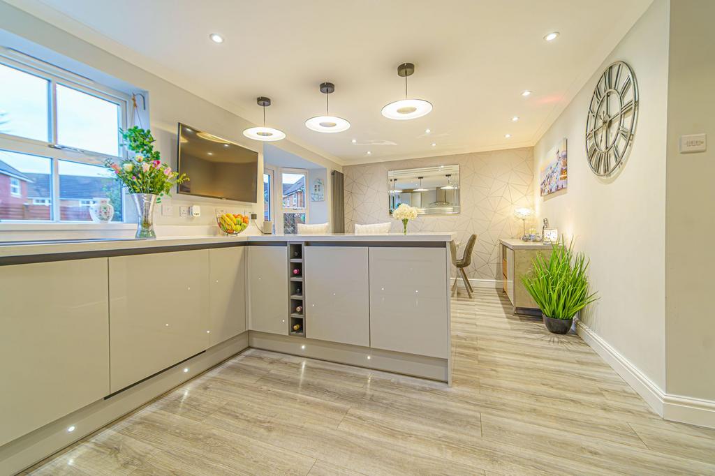 Kitchen dining room