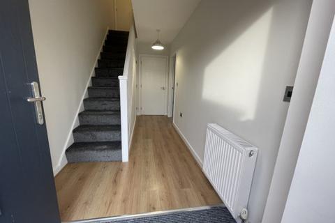 3 bedroom house to rent, New Castletown Road, Douglas, IM2 2DN