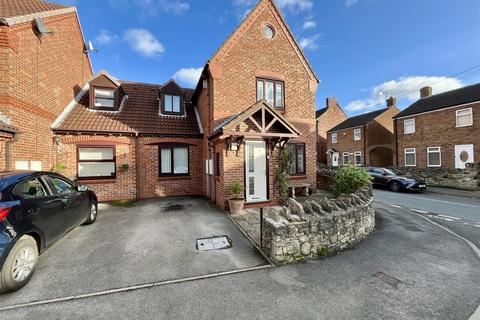 3 bedroom semi-detached house for sale, Top House Farm Mews, Fairburn, Knottingley