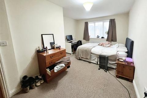 4 bedroom end of terrace house to rent, Hanover Place, Kent CT2