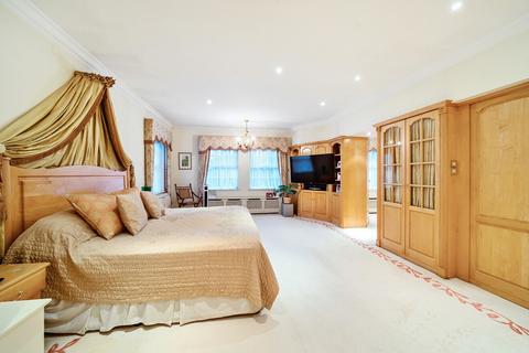 13 bedroom detached house for sale, Hocroft Road, The Hocrofts, NW2