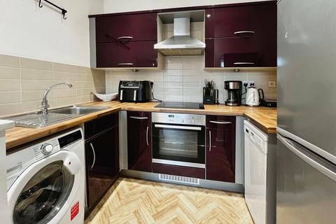 1 bedroom flat for sale, Houseman Crescent, Didsbury, Manchester, M20