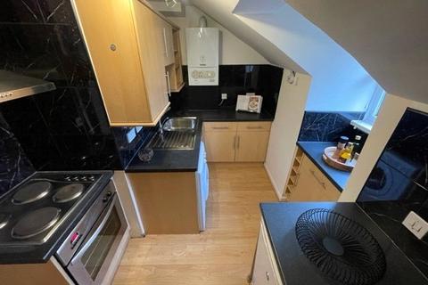 2 bedroom flat to rent, Westridge Road, Hampshire SO17