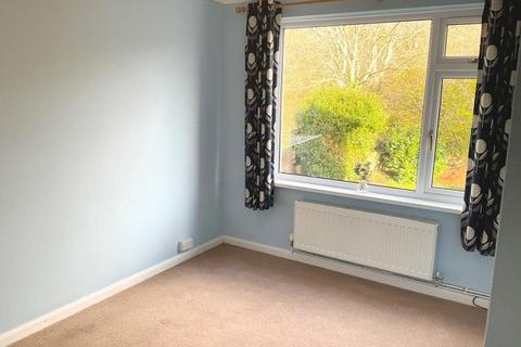 3 bedroom semi-detached house to rent, Penybryn Avenue, Burry Port, Carmarthenshire. SA16 0PU