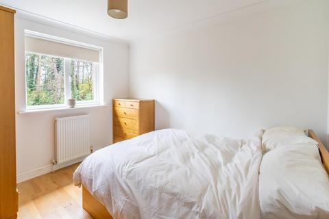 5 Beaufort Close, York, YO10 3LS