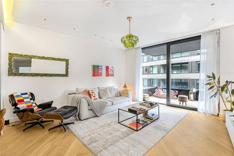 2 bedroom flat for sale, 3 Wood Crescent, London W12