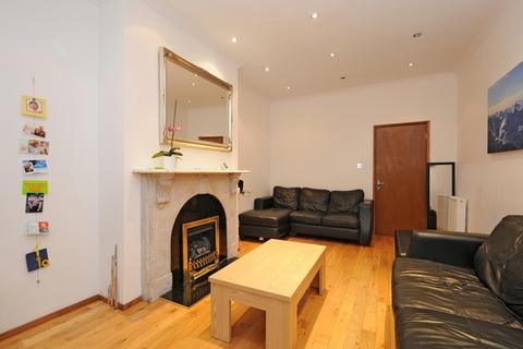 2 bedroom flat to rent, Alexandra Road  Wimbledon SW19