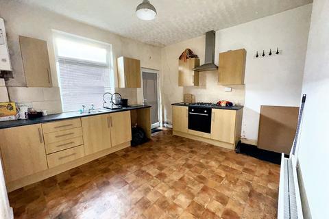 3 bedroom terraced house for sale, Elson Street, Bury, Greater Manchester, BL8 1TT