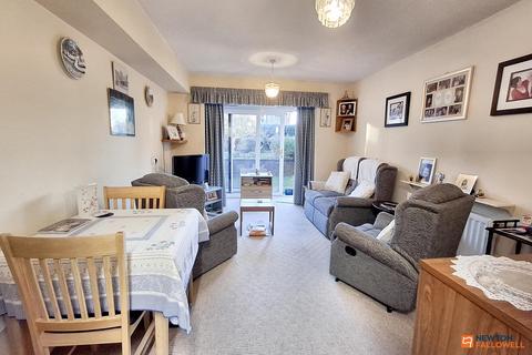 2 bedroom flat for sale, Lincoln Gate, Peterborough, PE1