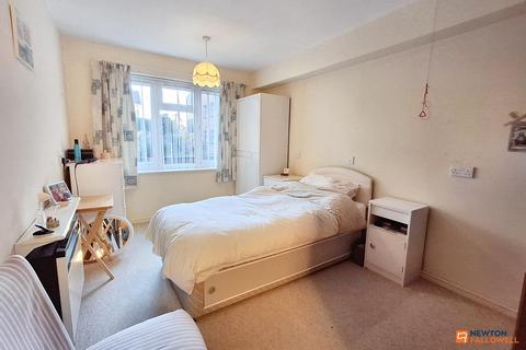 2 bedroom flat for sale, Lincoln Gate, Peterborough, PE1