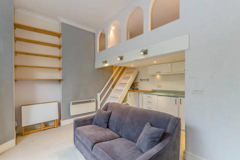 Studio for sale, Endymion Road, Finsbury Park, London, N4