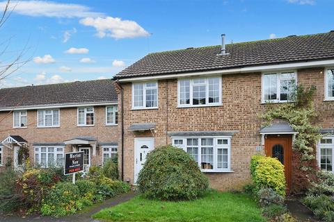 3 bedroom terraced house for sale, Barnes Close, Sturminster Newton