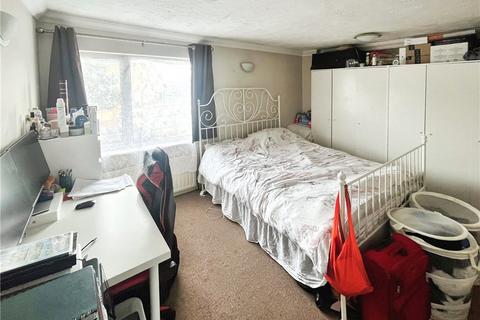 2 bedroom apartment for sale, Victoria Avenue, Southend-on-Sea, Essex