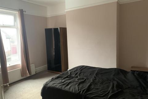 2 bedroom apartment to rent, Blyth Street, Seaton Delaval