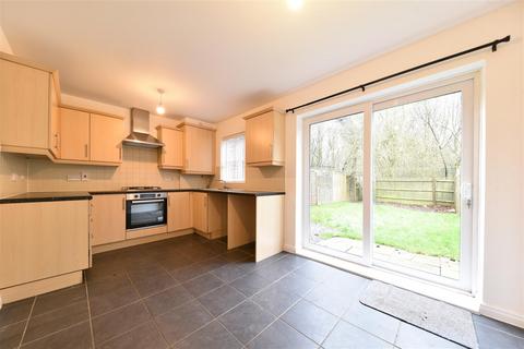 3 bedroom terraced house to rent, Stephenson Mews, Stevenage