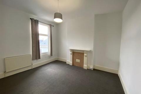 2 bedroom house share to rent, Victoria Road, Plymouth PL5