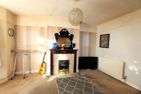 2 bedroom semi-detached bungalow for sale, Sturdee Avenue, Gillingham ME7