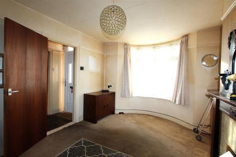 2 bedroom semi-detached bungalow for sale, Sturdee Avenue, Gillingham ME7