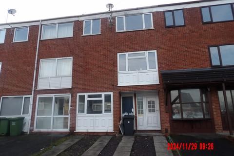 4 bedroom townhouse to rent, Stoney Lane, Kidderminster DY10