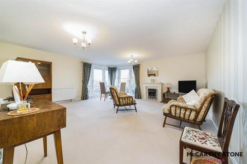 2 bedroom apartment for sale, Hilltree Court, 96 Fenwick Road, Giffnock