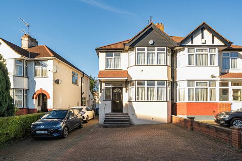 3 bedroom property for sale, Rushgrove Avenue, London, NW9