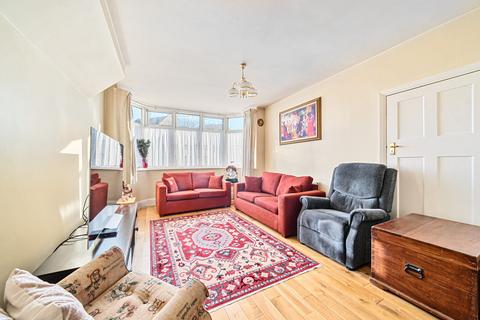 3 bedroom property for sale, Rushgrove Avenue, London, NW9