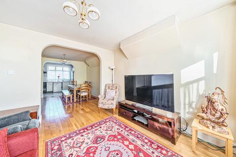 3 bedroom property for sale, Rushgrove Avenue, London, NW9