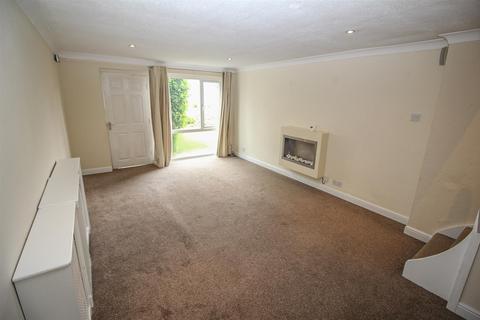 2 bedroom terraced house to rent, Launceston Close, Kingston Park, Newcastle Upon Tyne