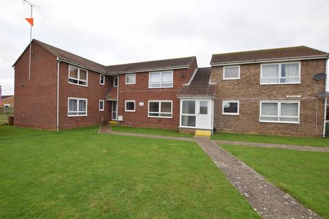 1 bedroom ground floor flat for sale, Ilford Court, 15 Epping Close, Clacton-on-Sea