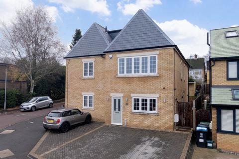 3 bedroom semi-detached house for sale, Windsor Terrace, Hemel Hempstead