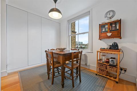 3 bedroom maisonette for sale, Hammersmith Grove, London W6