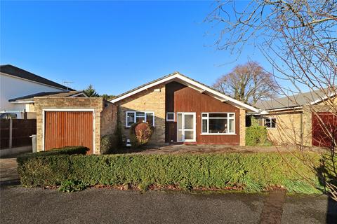 4 bedroom bungalow for sale, Honeypots Road, Surrey GU22