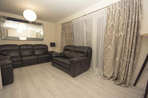 5 bedroom house to rent, Duarte Close, Harrow HA1